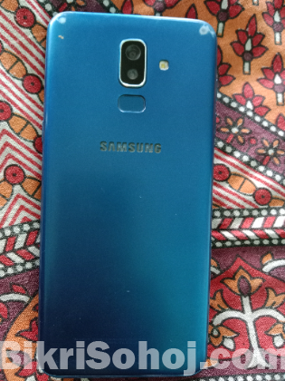 Samsung Galaxy J8